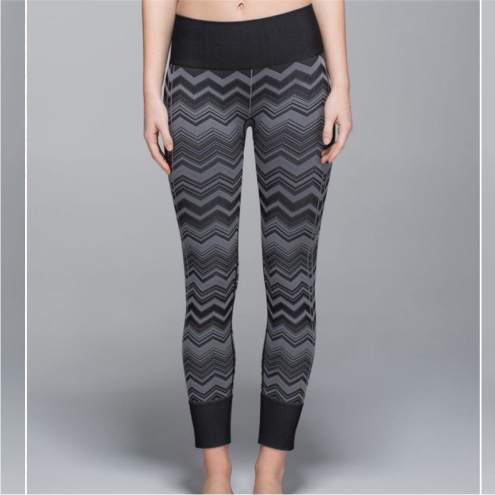 Lululemon ebb to street pant
